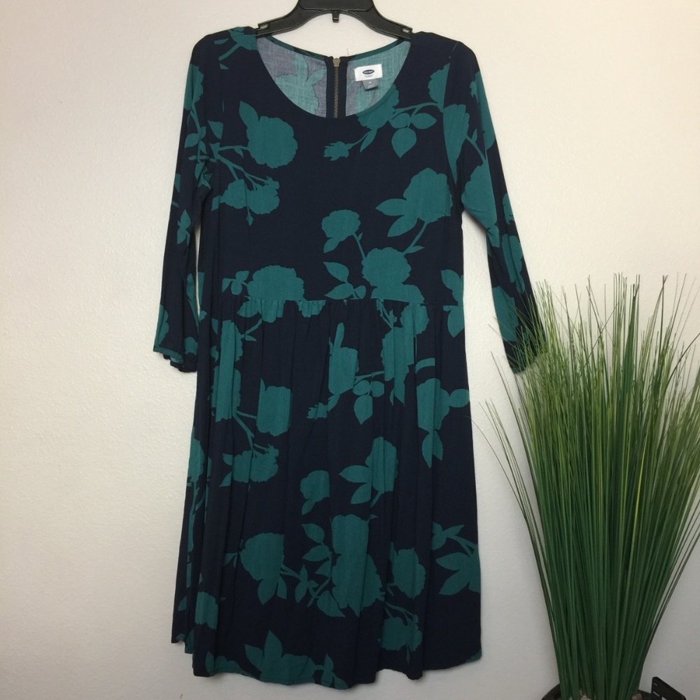 Old Navy Quarter Sleeve Fit and Flare Midi Dress